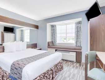 Microtel Inn & Suites Columbus North Феникс-сити Экстерьер фото
